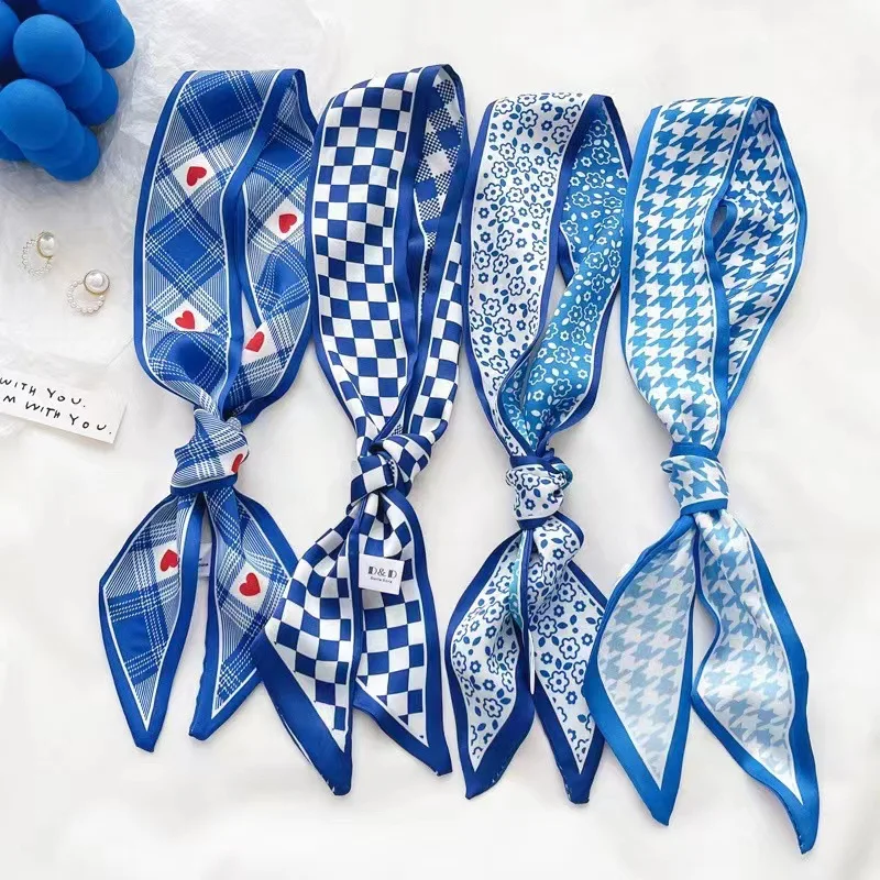 Ascot Neck Scarf - وشاح حريري أزرق كلاين جديد بنقشة