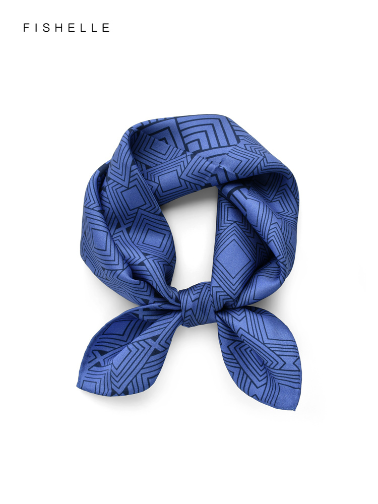 الصينية الكلاسيكية الأزرق الأب - مراجعة Ascot Neck Scarf وسعره