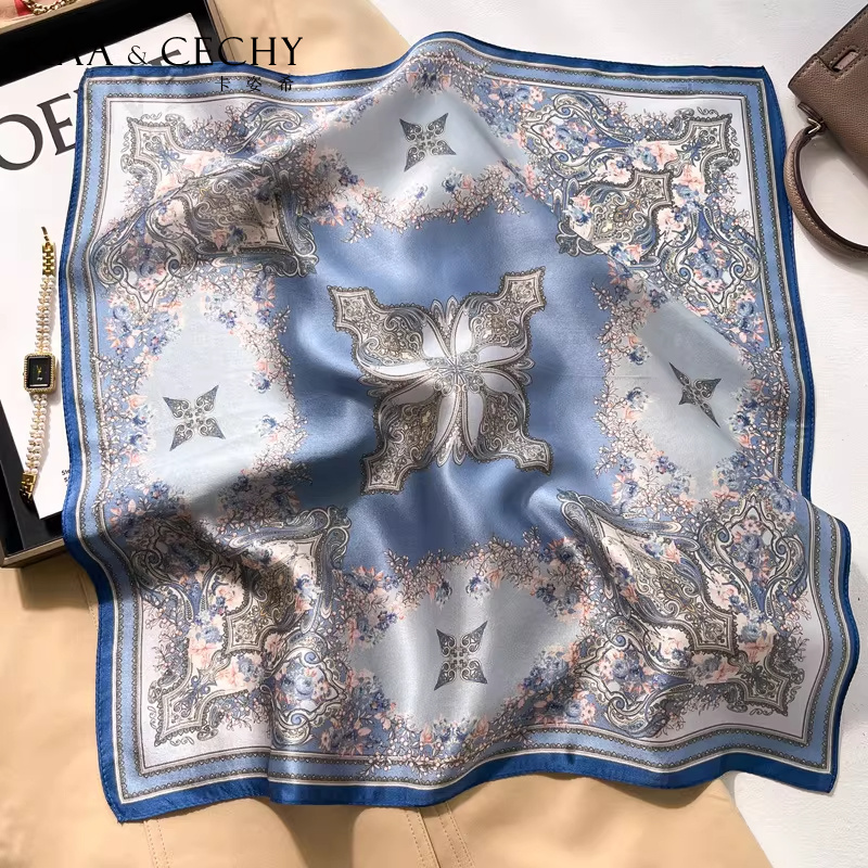 وشاح مربع من الحرير الطبيعي 10 - مراجعة Ascot Neck Scarf وسعره